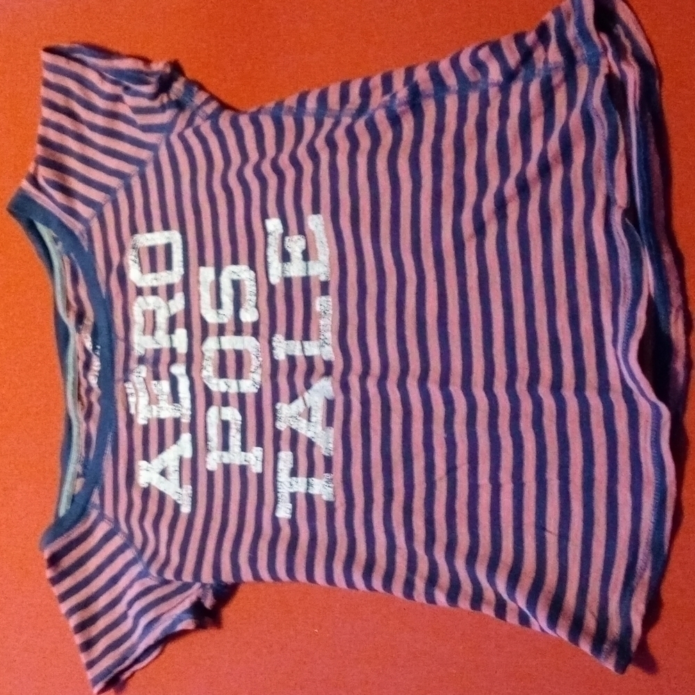 Aeropostale Size Medium T-shirt